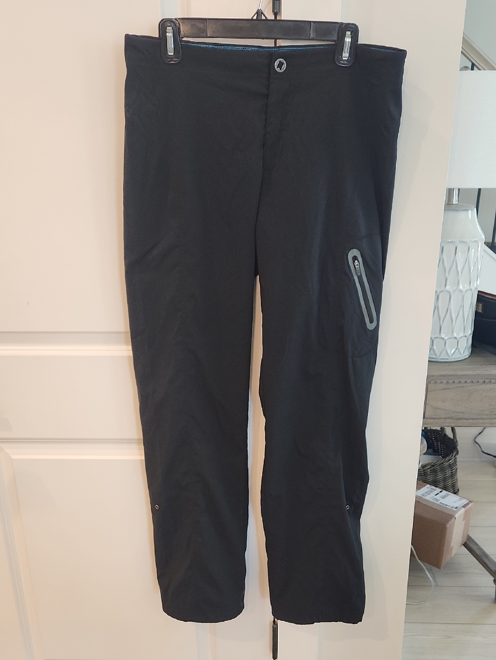 Columbia Black Outdoor Pants with Zip Pocket Sz. 10